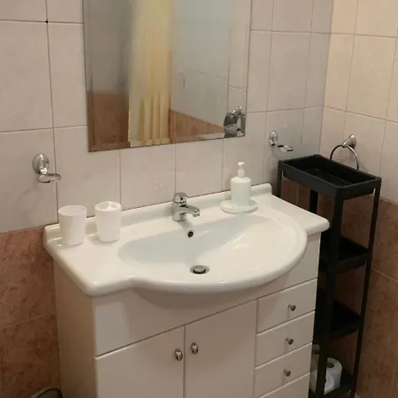 Krasnem A Klidnem Prostredi V Soukromem Apartmanu アパート *