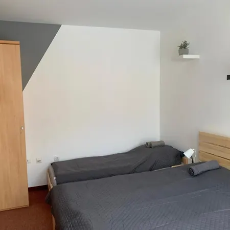 דירה Krasnem A Klidnem Prostredi V Soukromem Apartmanu